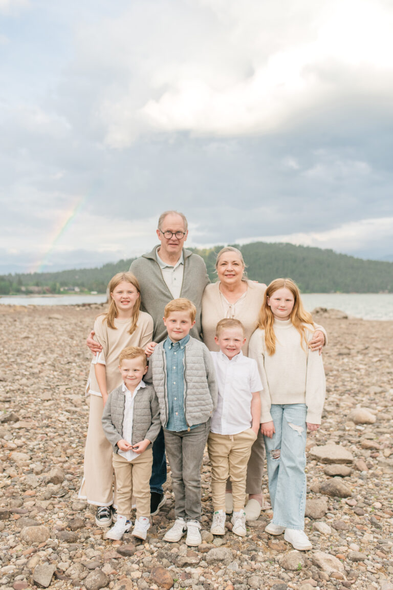 lakefront family photos | sandpoint idaho photographer